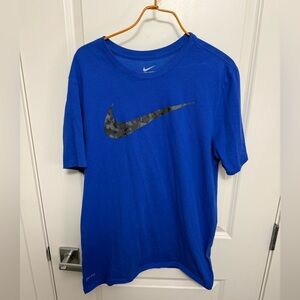 Nike Dri Fit Women's Royal Blue Short-Sleeve Tee with logo in size L